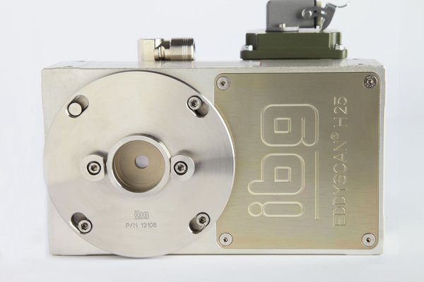 eddyscan H without front cover, showing the adjustable probe disc